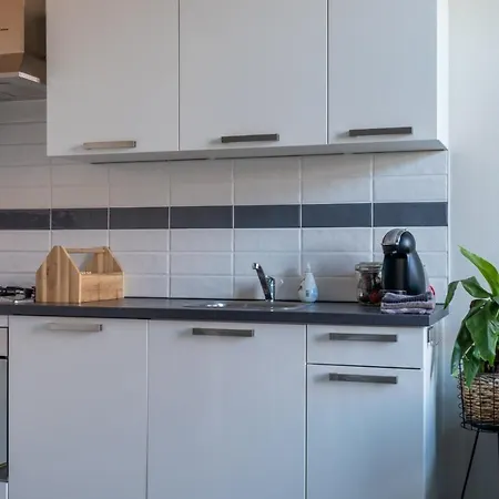 @ アパート Geulle